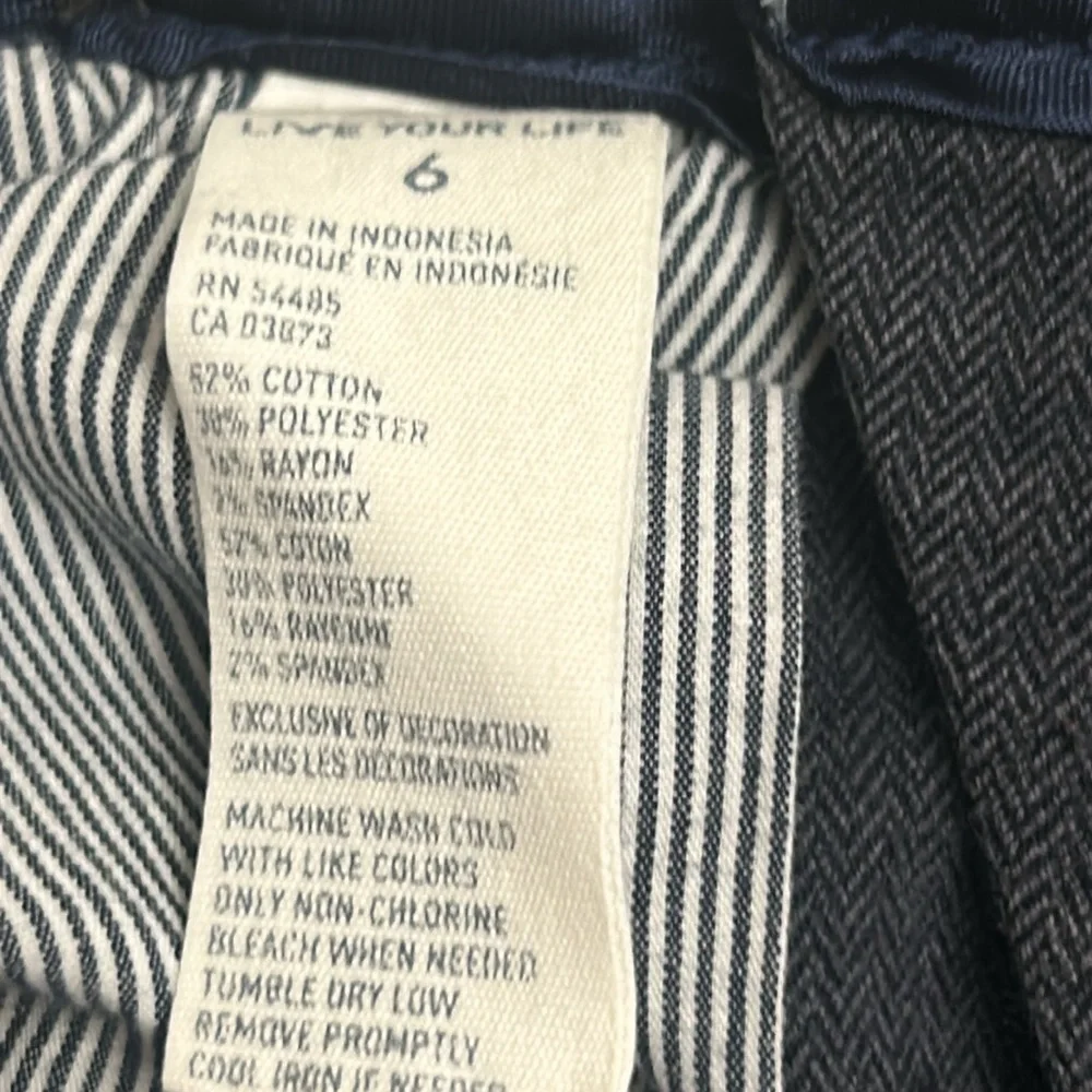American Eagle Outfitters Gray Herringbone Pants 💥